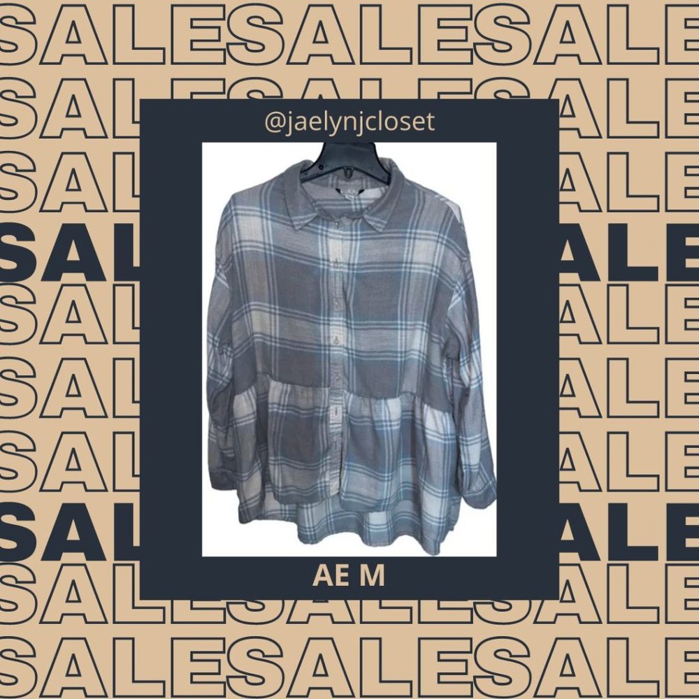 American Eagle Blue Plaid Péplum Blouse